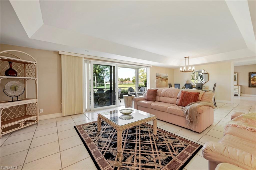 GLADES COUNTRY CLUB - Residential