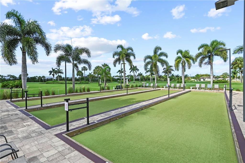 GLADES COUNTRY CLUB - Residential