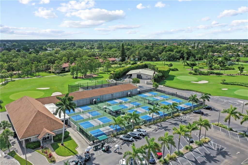 GLADES COUNTRY CLUB - Residential