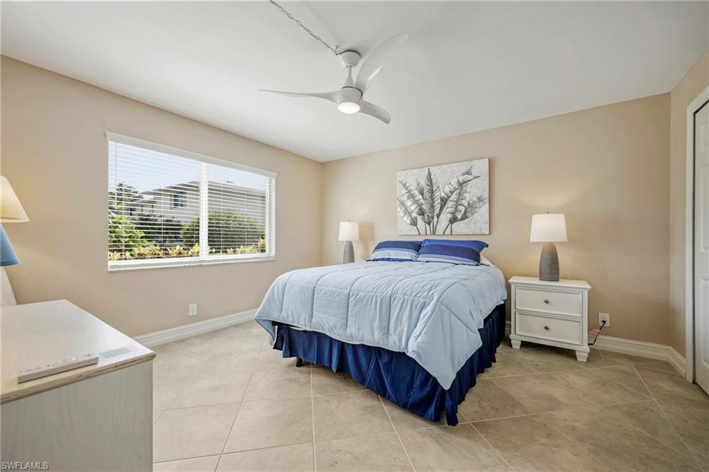 GLADES COUNTRY CLUB - Residential