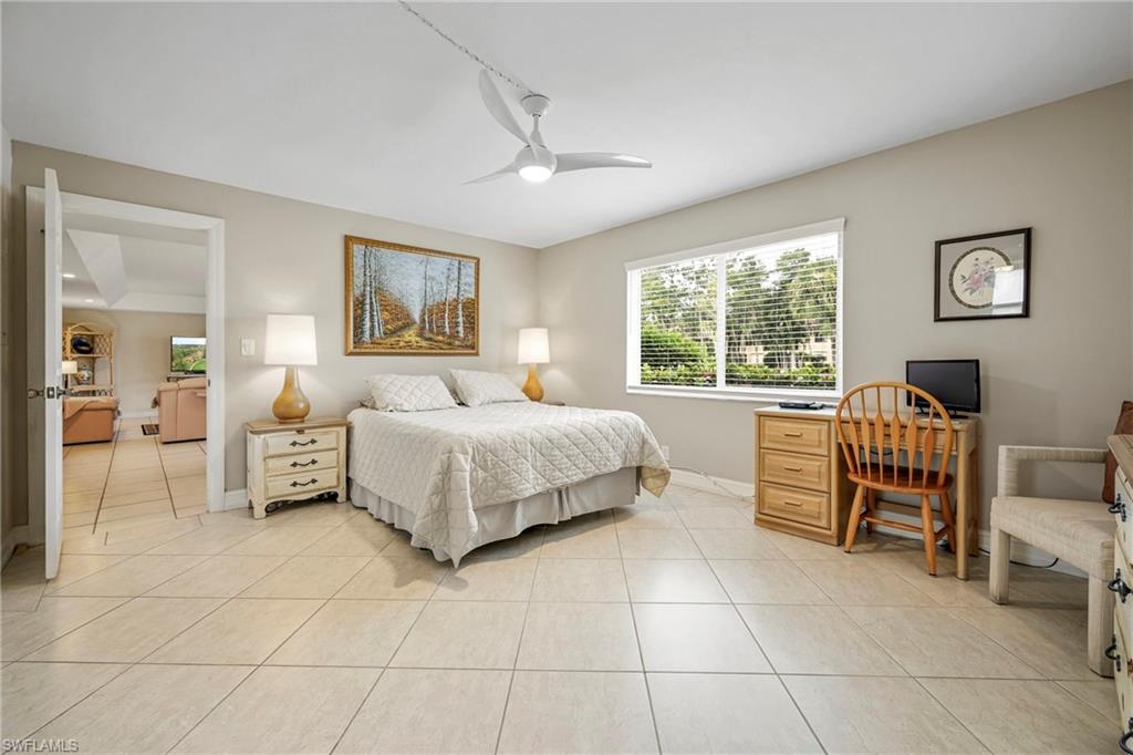 GLADES COUNTRY CLUB - Residential