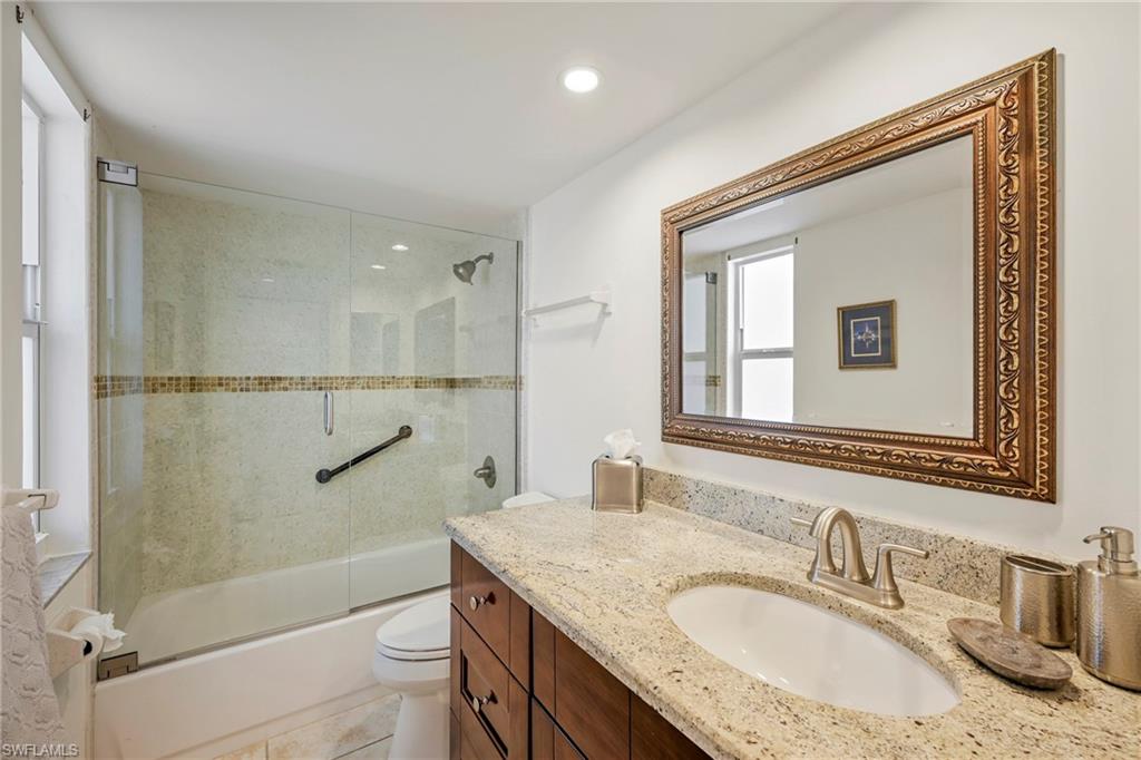GLADES COUNTRY CLUB - Residential