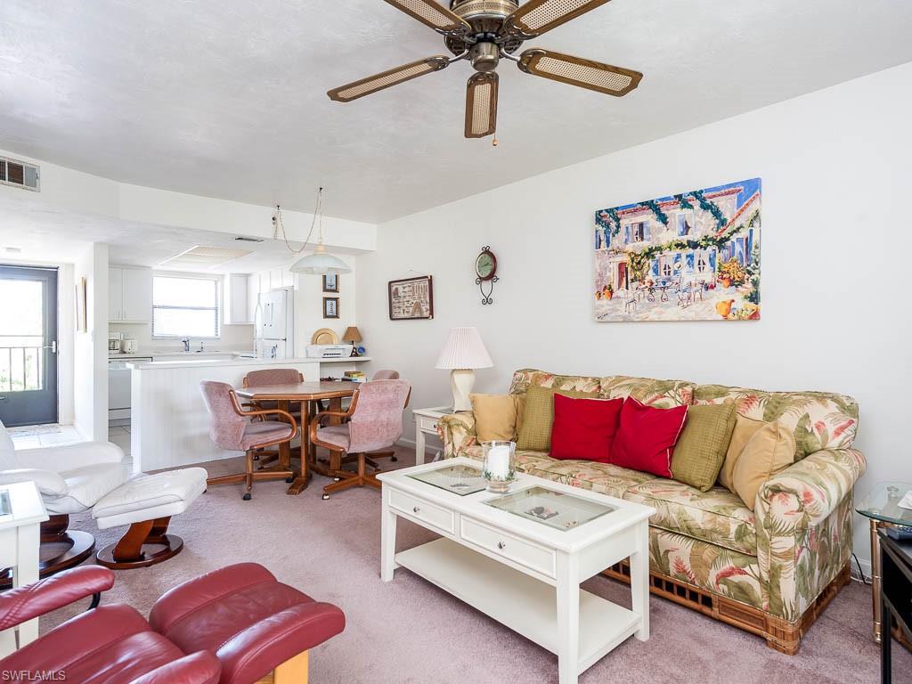 DAVIS COURT CONDO - Residential
