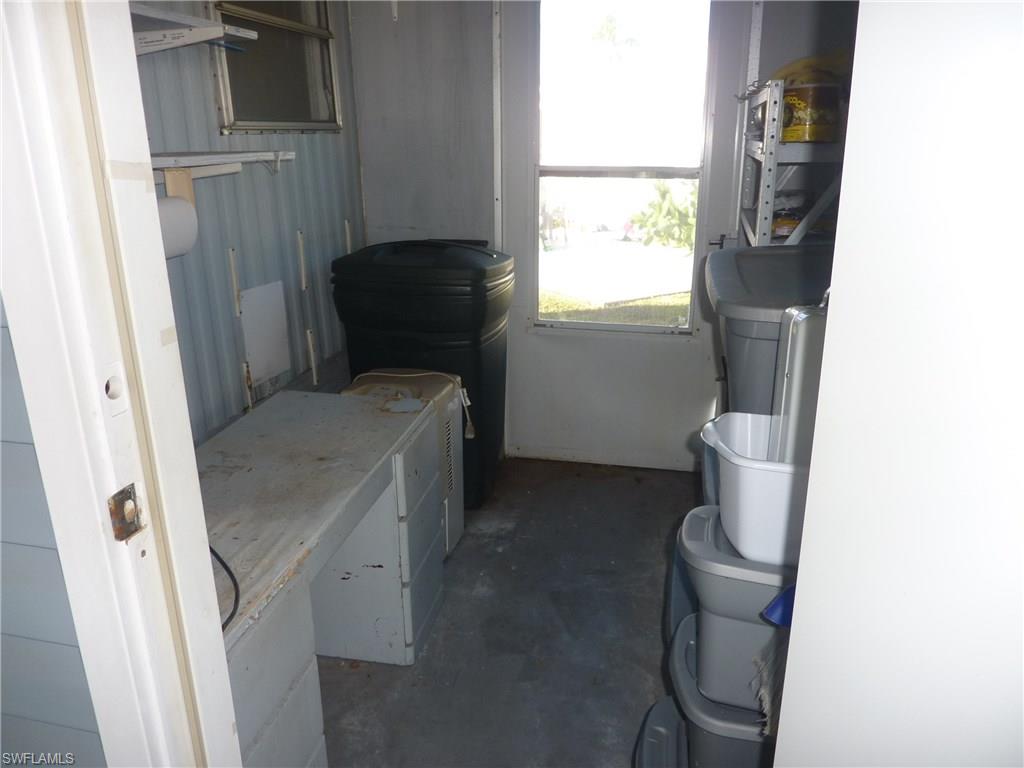 THUNDERBIRD MOBILE HOMES - Residential