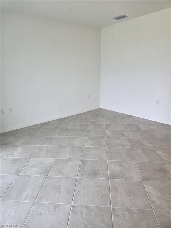 IBIS COVE - Residential Lease