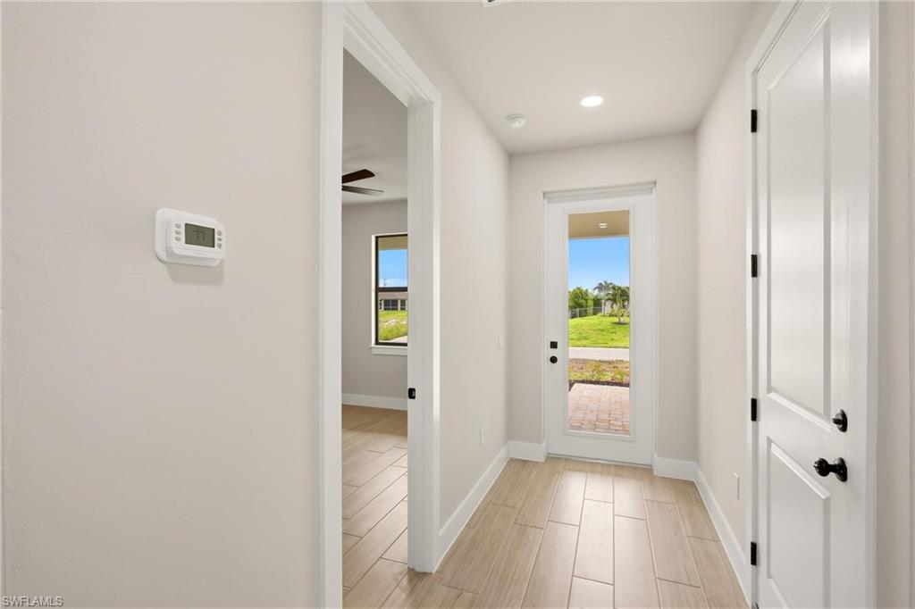CAPE CORAL - Residential Lease