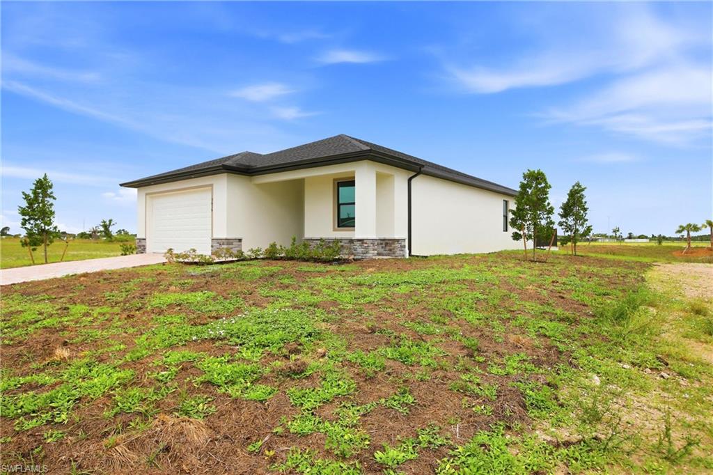 CAPE CORAL - Residential Lease