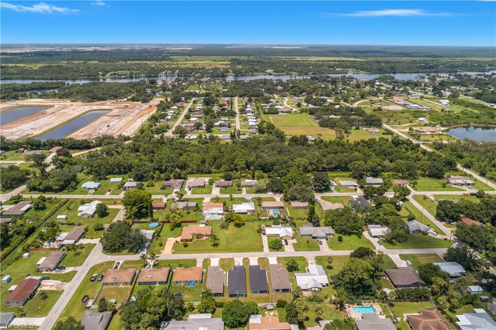 FORT MYERS SHORES - Residential