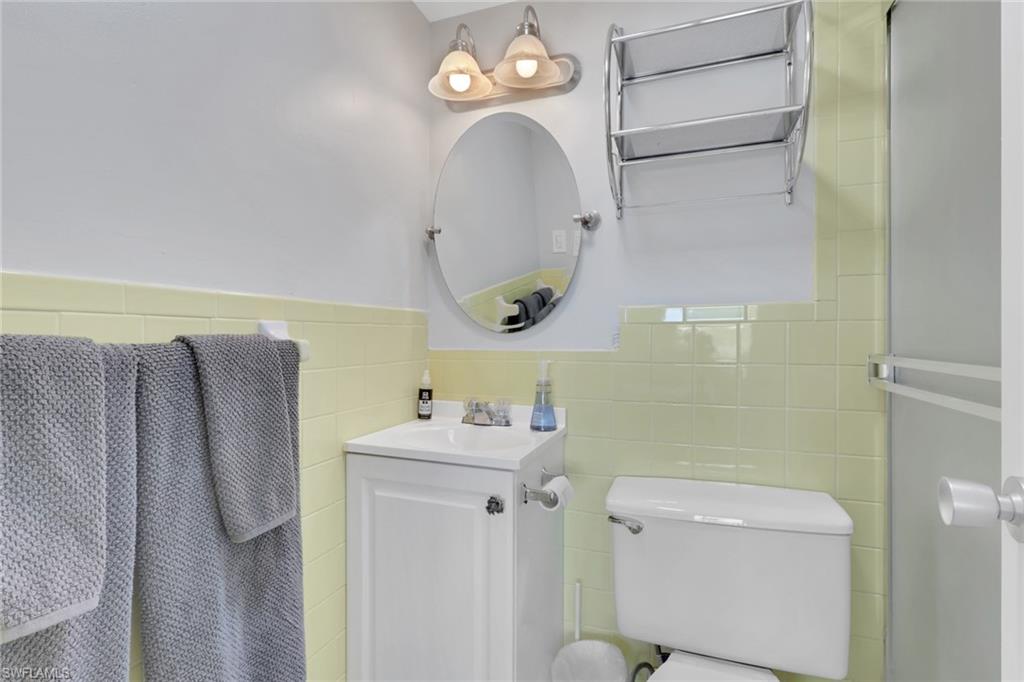 LEONARDO ARMS - Residential Lease