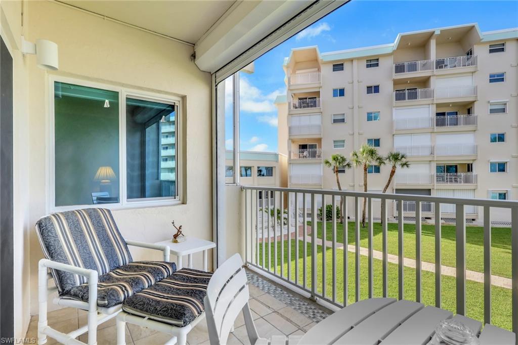 LEONARDO ARMS - Residential Lease
