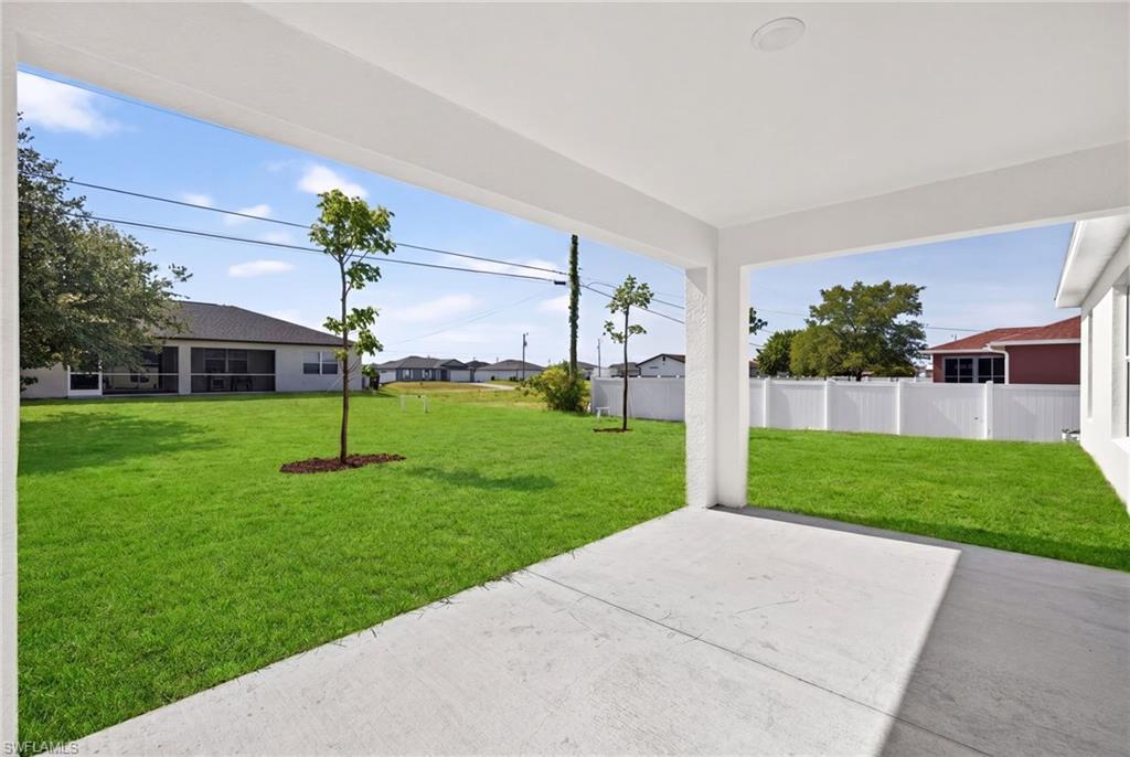 CAPE CORAL - Residential