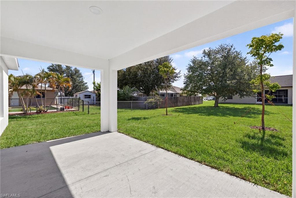 CAPE CORAL - Residential
