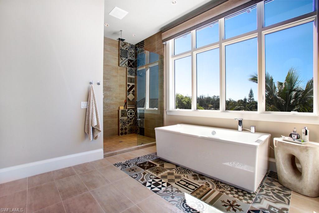 BONITA BEACH - Residential