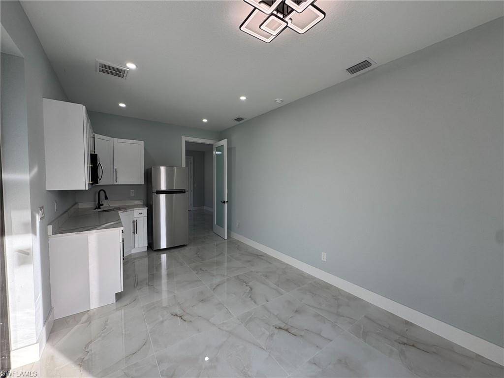 PORT CHARLOTTE - Residential