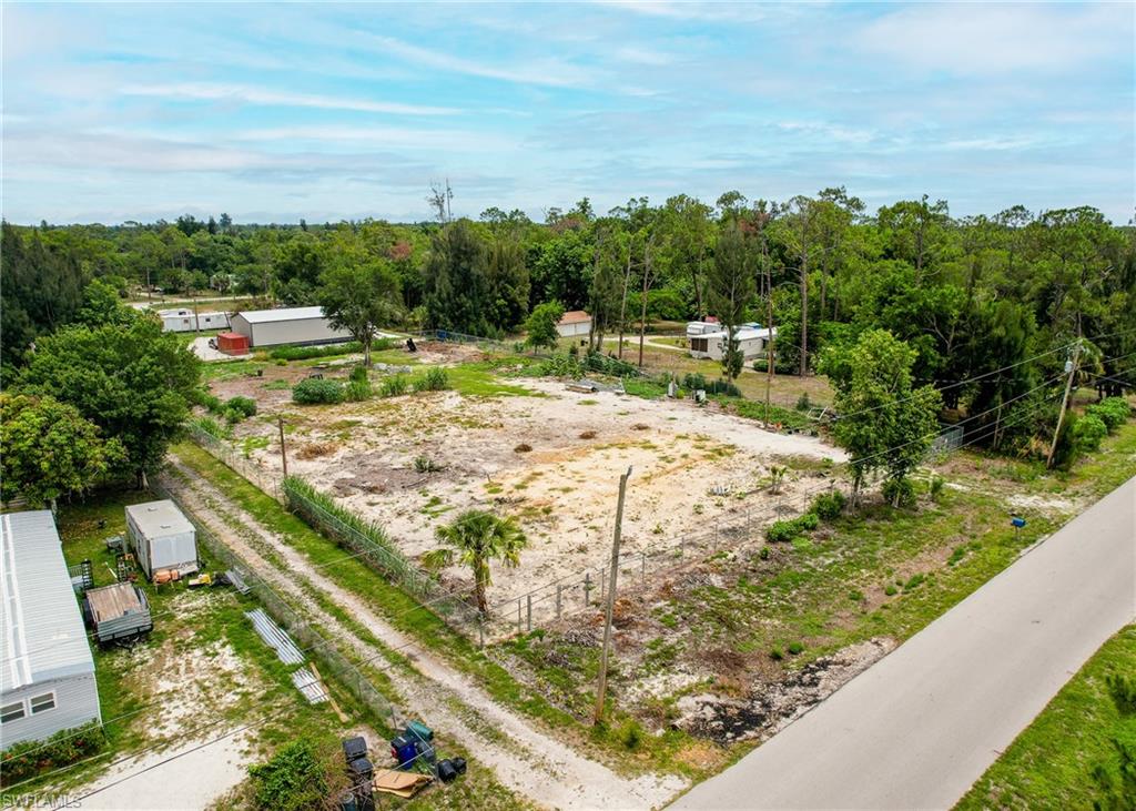 SUNCOAST ESTATE - Land