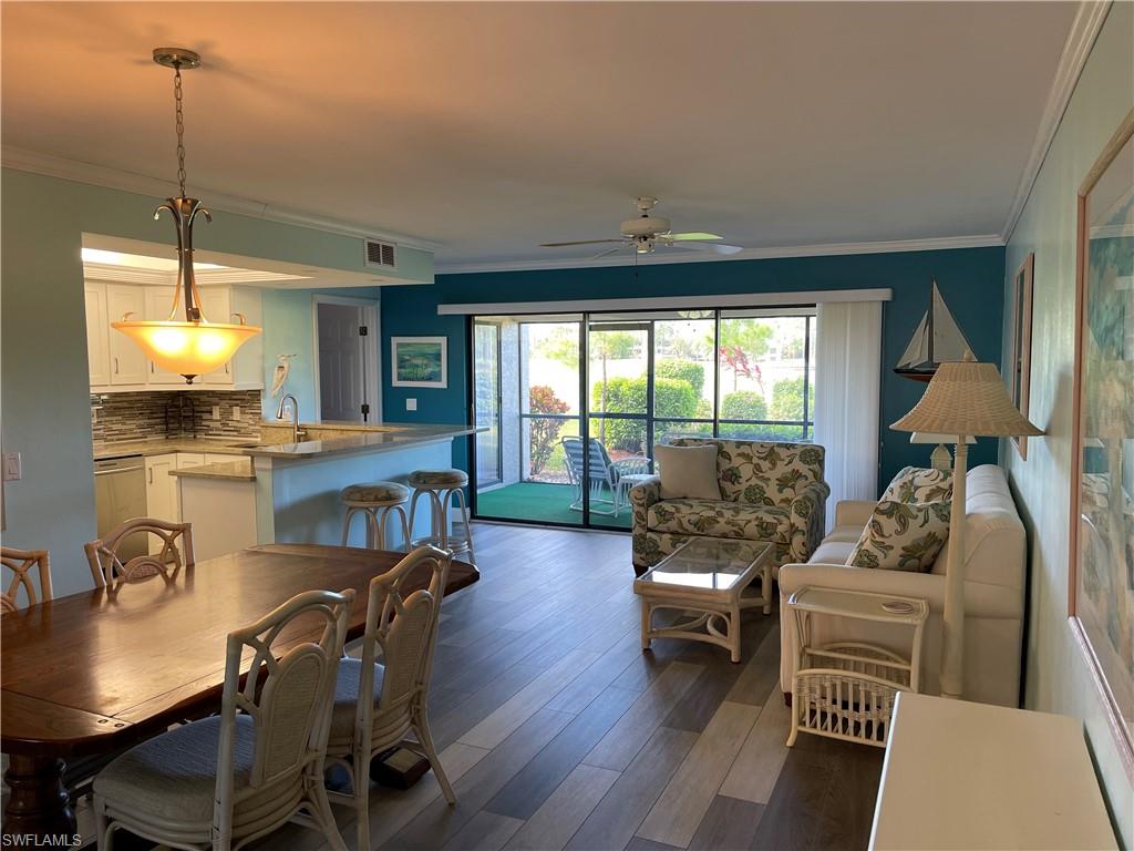 OAKMONT VILLAGE - Residential