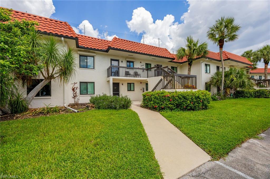 FAIRWAYS CONDO - Residential