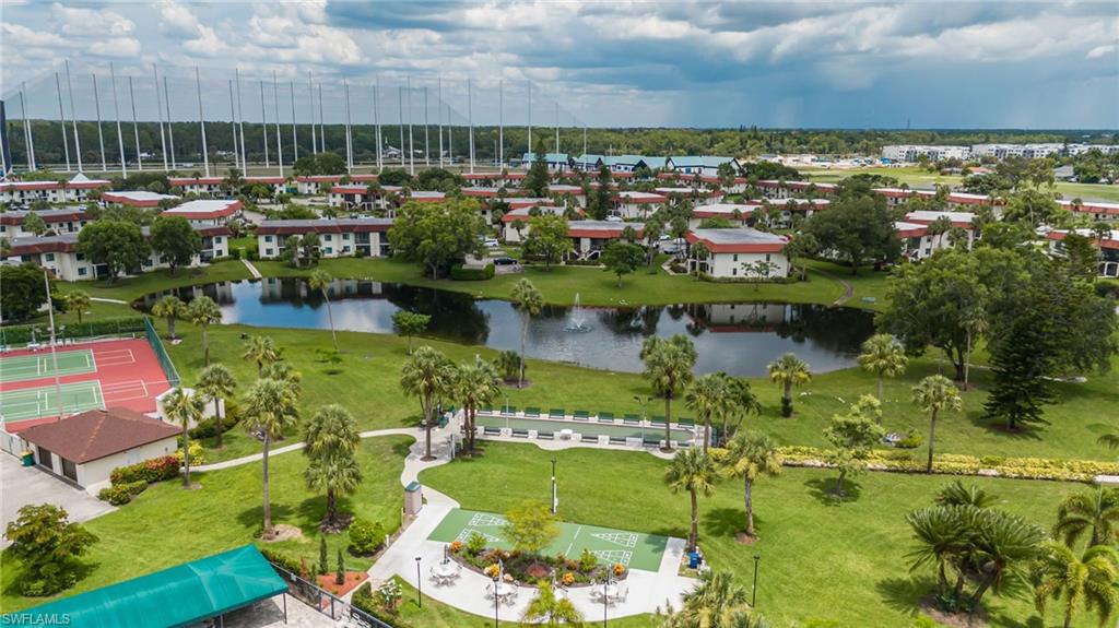 FAIRWAYS CONDO - Residential