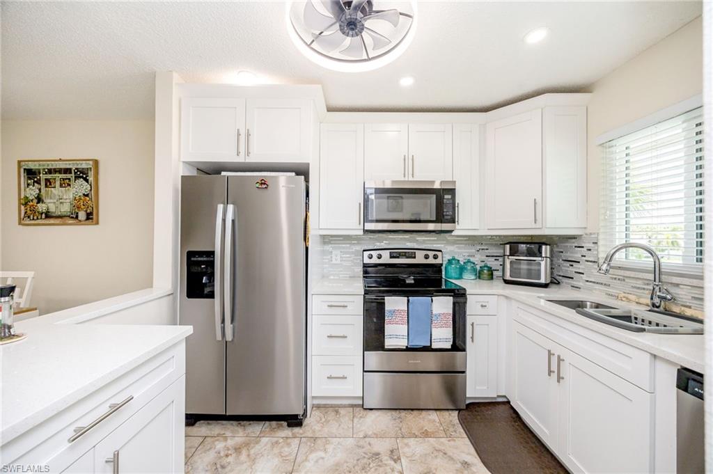 FAIRWAYS CONDO - Residential