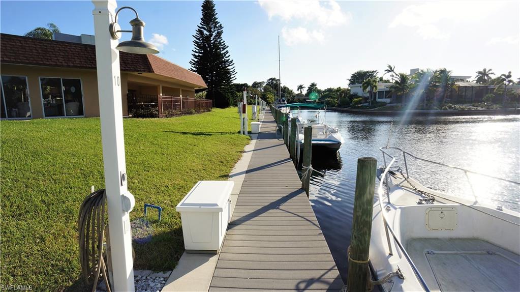 TOWN AND RIVER - Residential