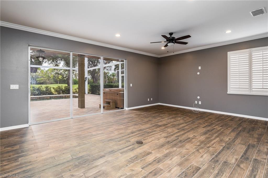 HERITAGE GREENS - Residential