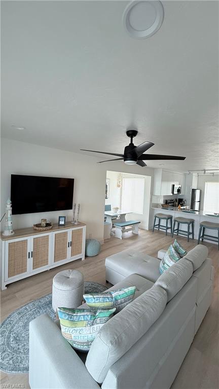 ESTUARY I - Residential Lease