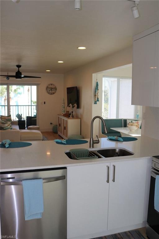 ESTUARY I - Residential Lease