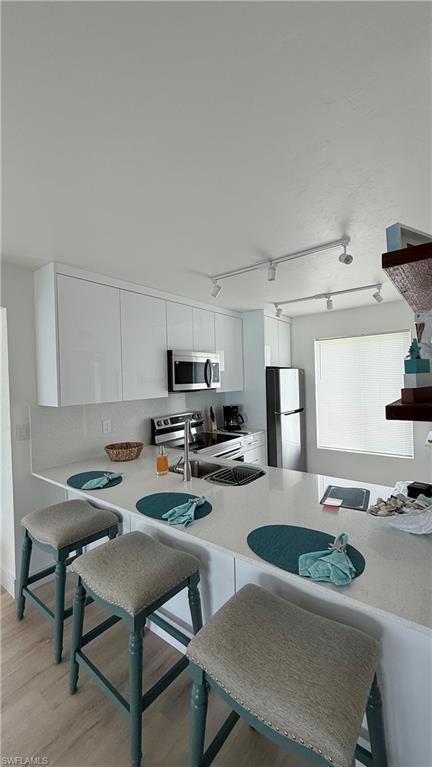 ESTUARY I - Residential Lease
