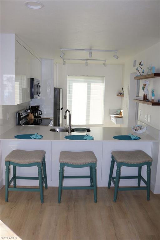 ESTUARY I - Residential Lease