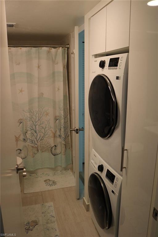 ESTUARY I - Residential Lease