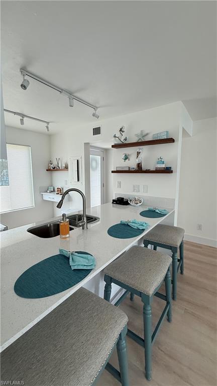 ESTUARY I - Residential Lease