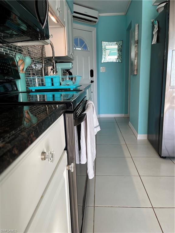 BUCCANEER INN CONDO - Residential