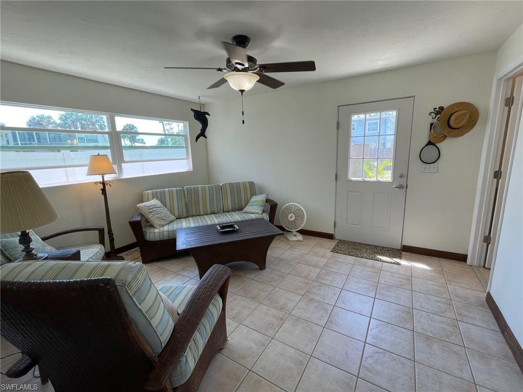 GULF HEIGHTS - Residential Income