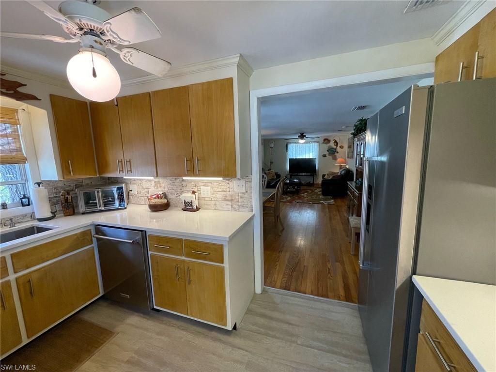 GULF HEIGHTS - Residential Income