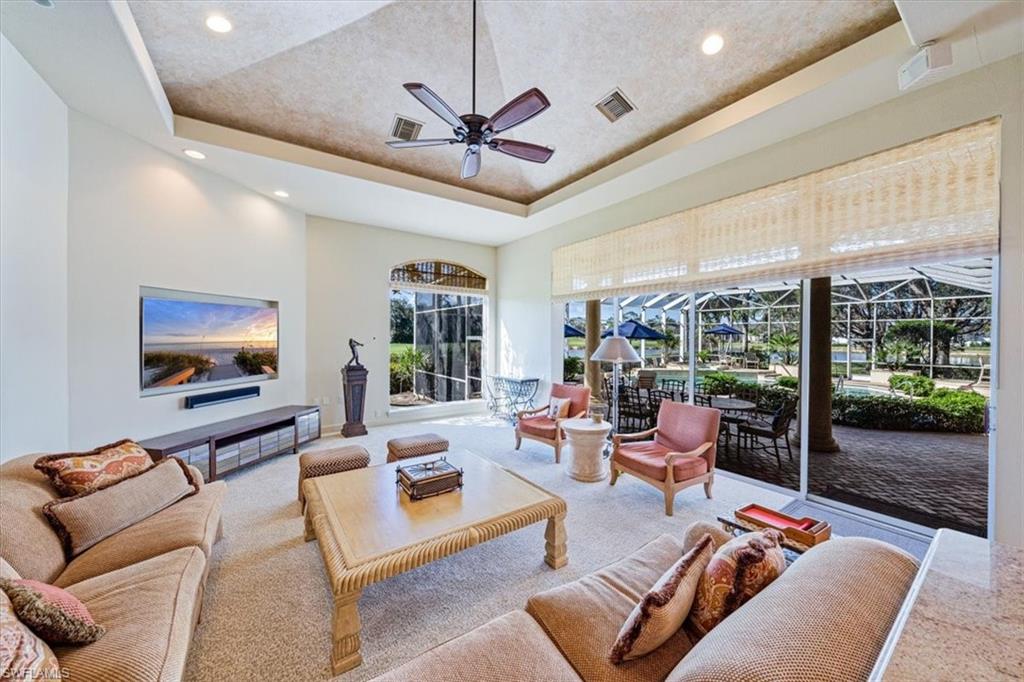 QUAIL WEST - Residential