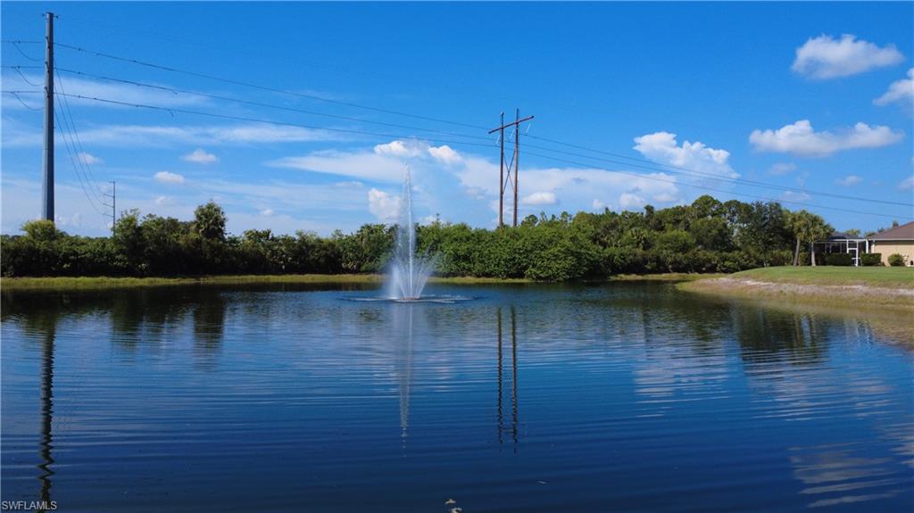 CORAL LAKES - Residential