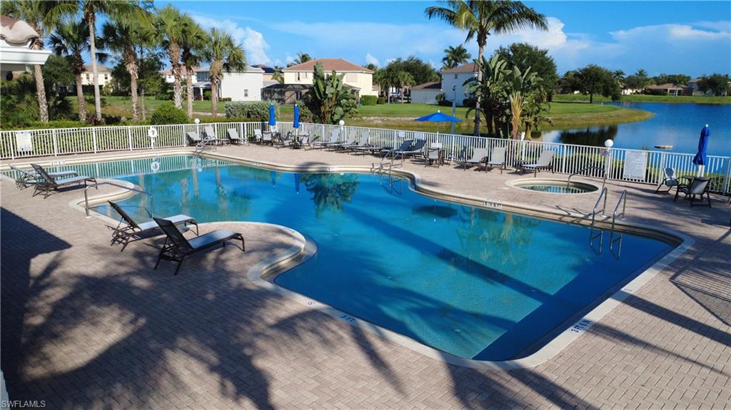 CORAL LAKES - Residential