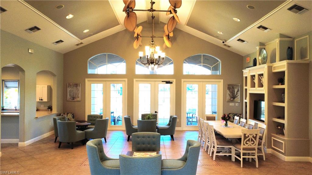 CORAL LAKES - Residential