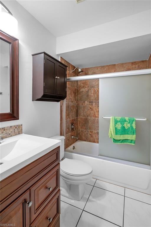CLUB AT CRYSTAL LAKE CONDOMINIUM - Residential