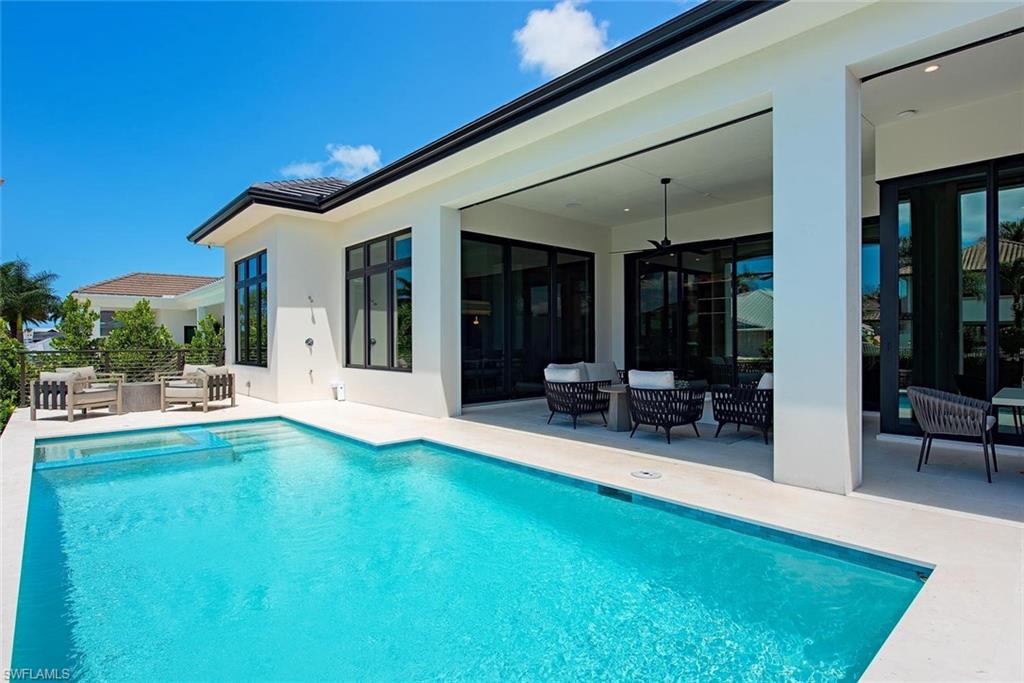 GOLDEN SHORES - Residential