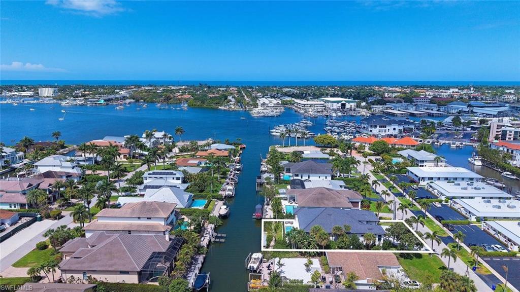 GOLDEN SHORES - Residential