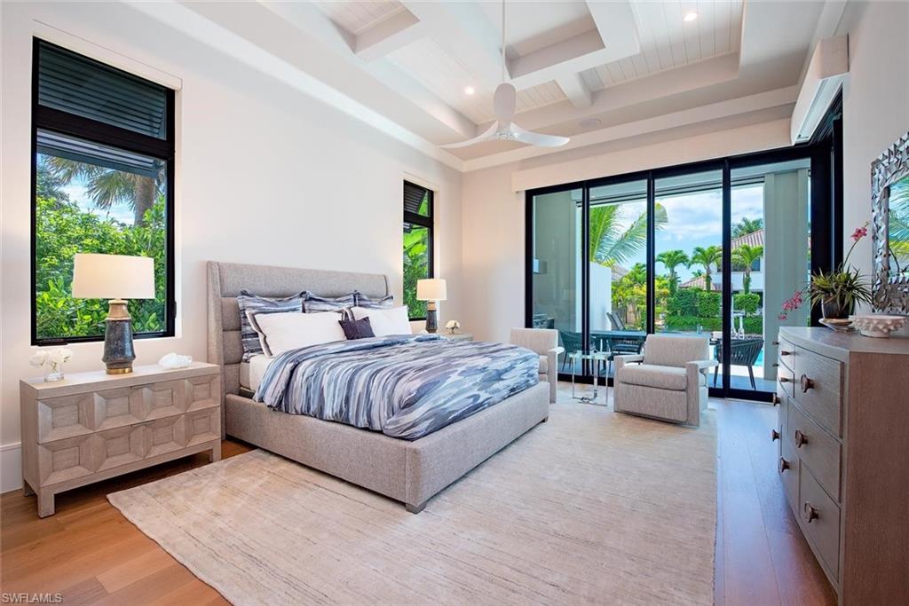 GOLDEN SHORES - Residential