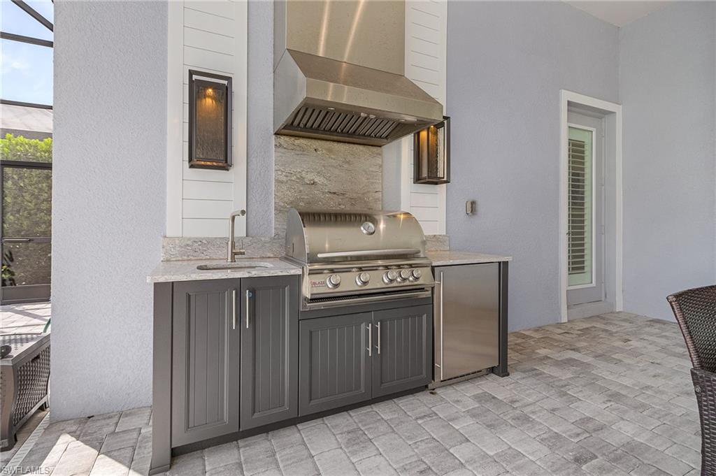 PARROT CAY - Residential