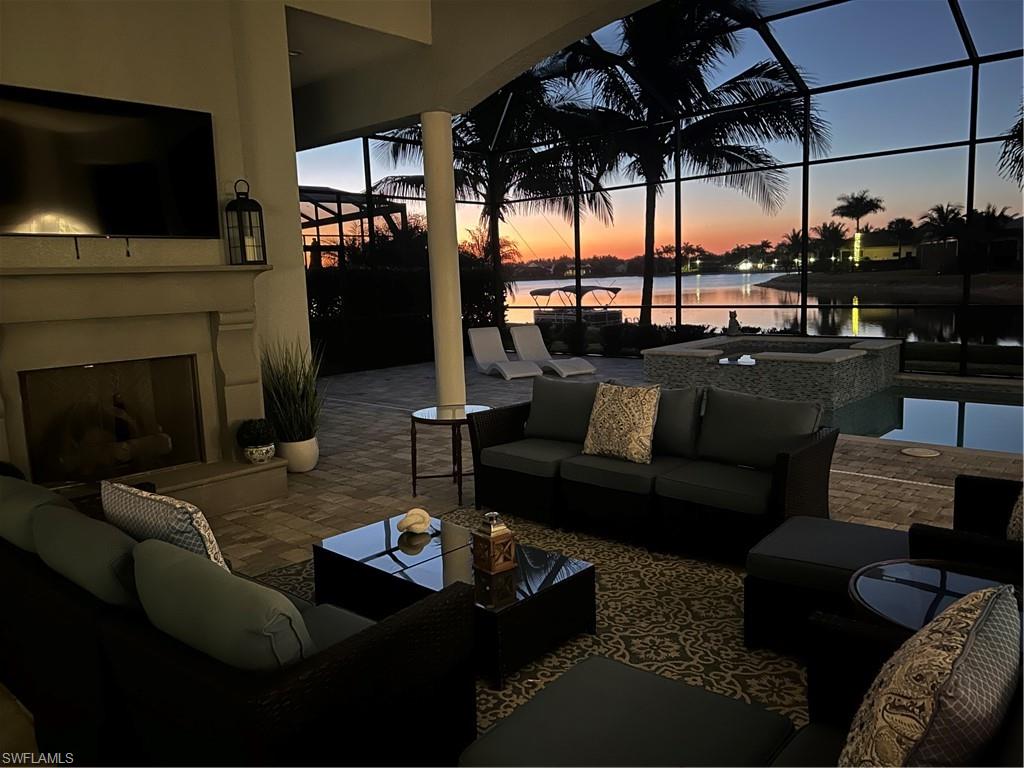 PARROT CAY - Residential