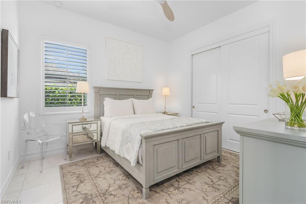 PARROT CAY - Residential