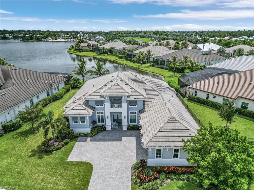 PARROT CAY - Residential