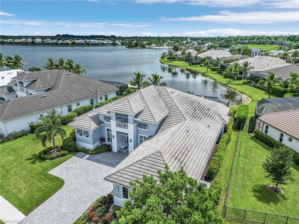 PARROT CAY - Residential