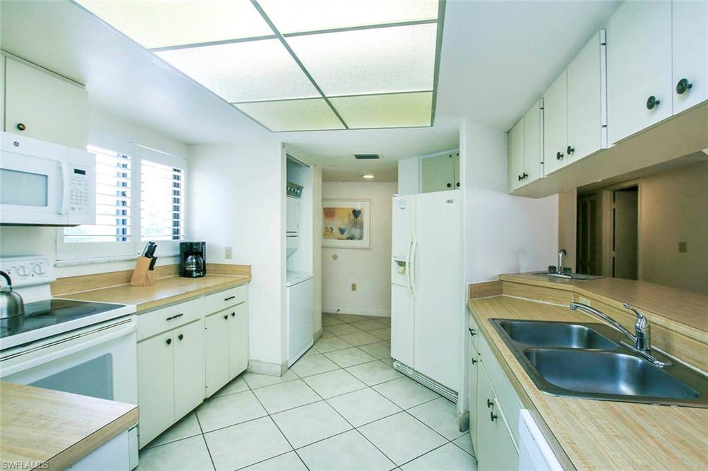 SUNDIAL OF SANIBEL - Residential