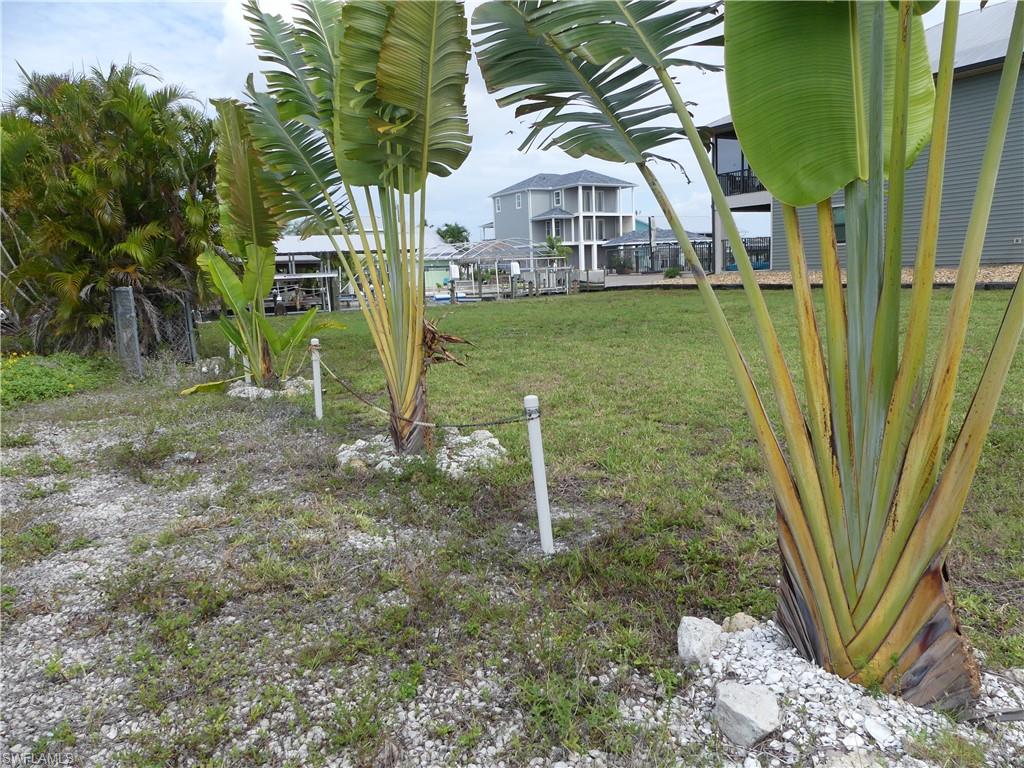 PINE ISLAND SHORES UNIT 5 - Land