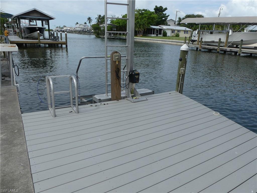 PINE ISLAND SHORES UNIT 5 - Land